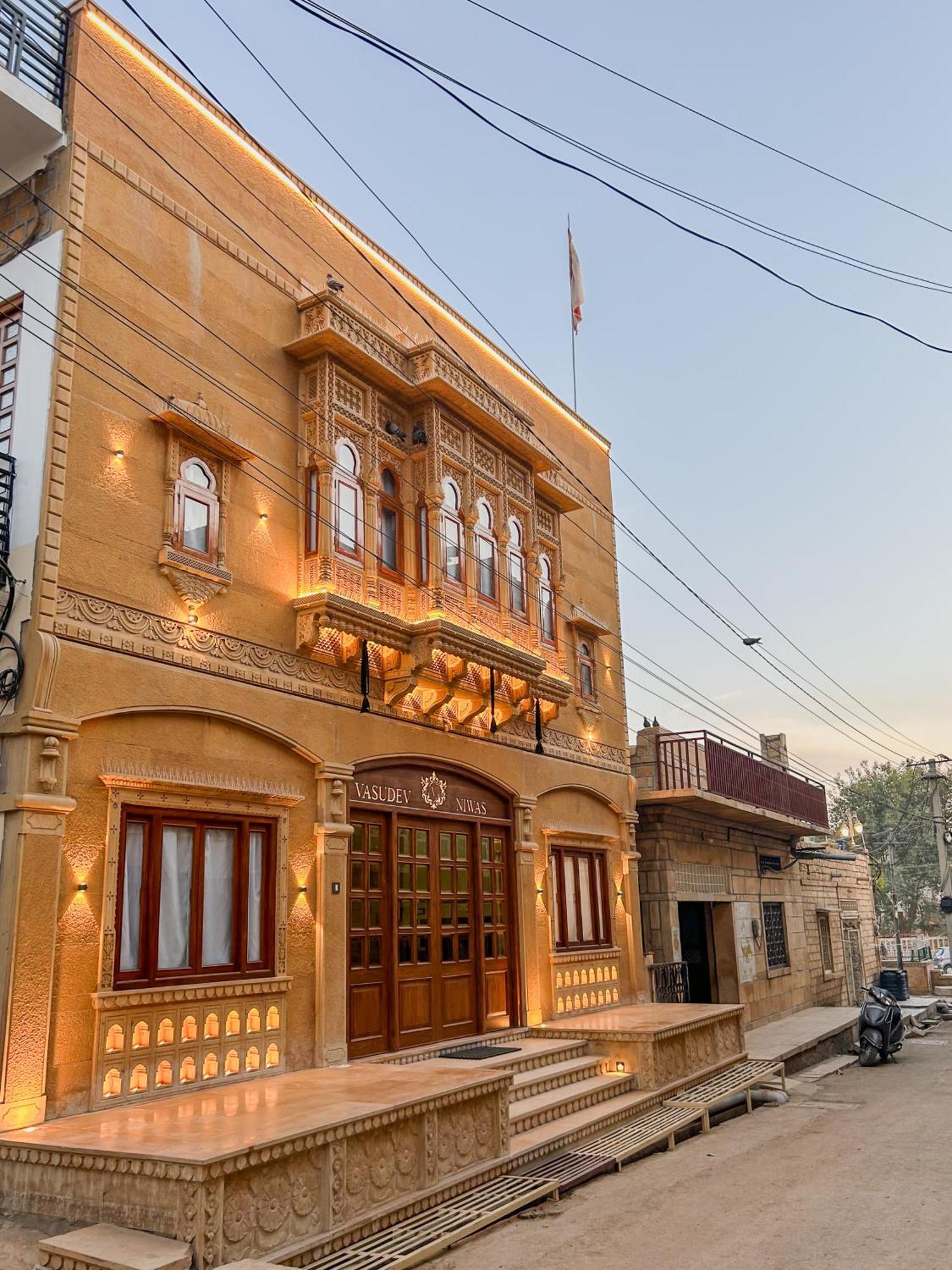 Hotel Vasudev Niwas Jaisalmer Exterior photo